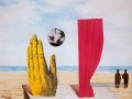 collage Rene Magritte